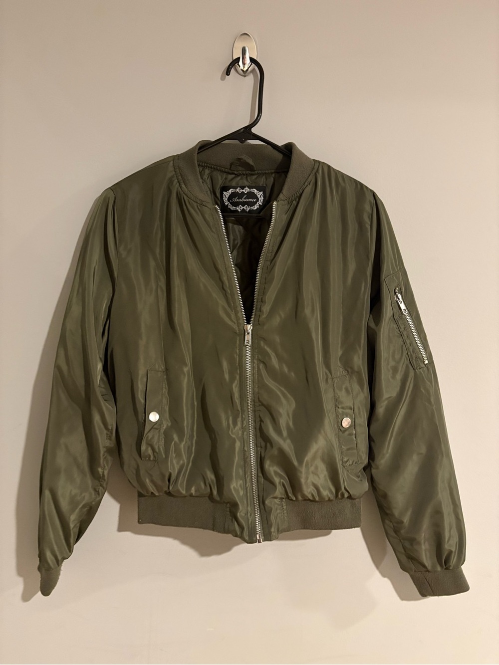 Ambiance Olive Green Bomber Jacket Women’s M Quilted MA-1 Utility